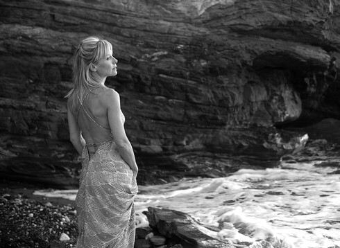 LEADING FROM THE FUTURE SELF: How to Bend Time and Birth What’s Already True.